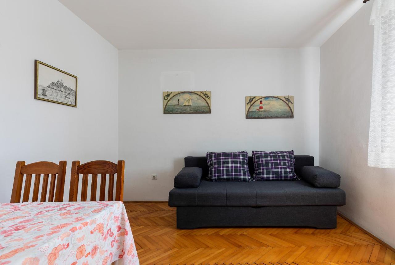 Apartments And Room Pergola Rovinj Extérieur photo