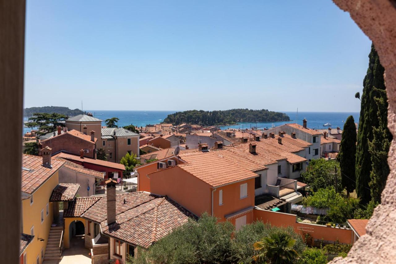 Apartments And Room Pergola Rovinj Extérieur photo