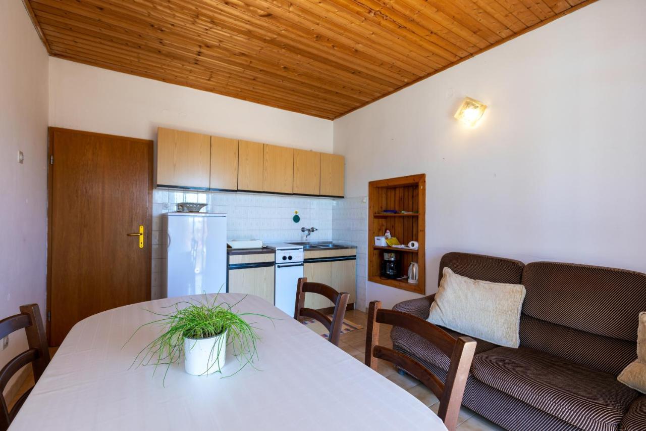 Apartments And Room Pergola Rovinj Extérieur photo